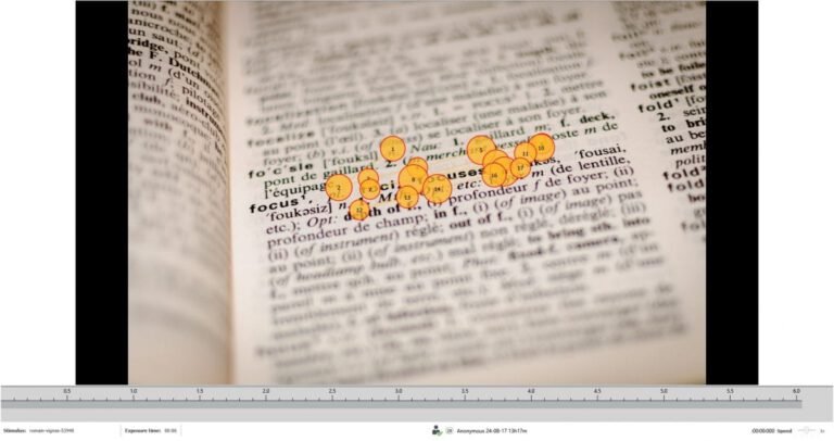 Registro de eye tracking sobre un texto en lectura: fijaciones y sacadas a lo largo de las líneas